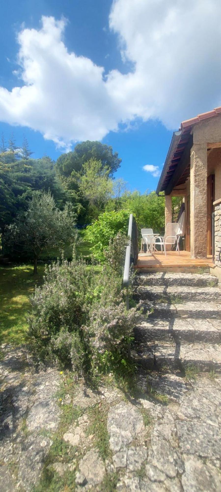 Villa Maison De Campagne 04 Vacheres Luberon 3 Chambres 8 Personnes Zewnętrze zdjęcie